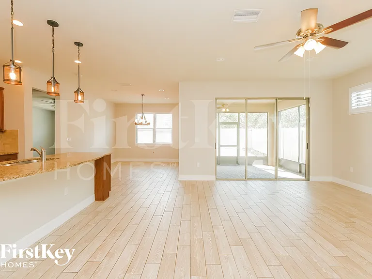 16303 Treasure Point Dr — Photo 4