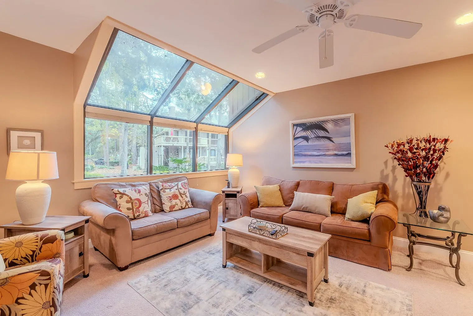 3 bed, 3.0 bath, 1797 sqft, $3,735 — Photo 4