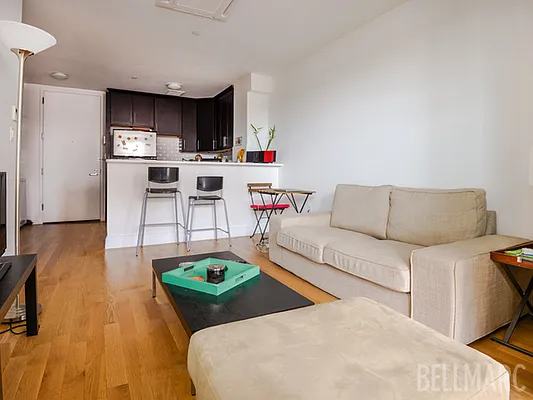 Rented by Bellmarc Realty | media 21