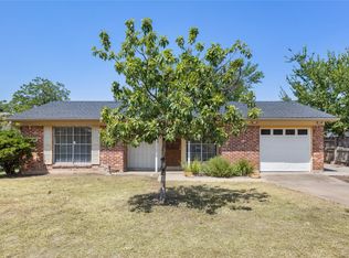 6906 Miranda Dr, Austin, TX 78752