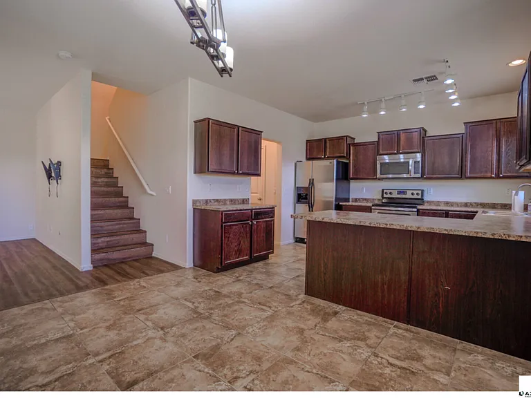 10225 W Camelback Rd #28 — Photo 7