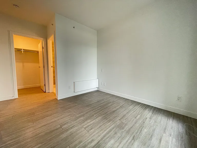 13655 Fraser Hwy #604 — Photo 7