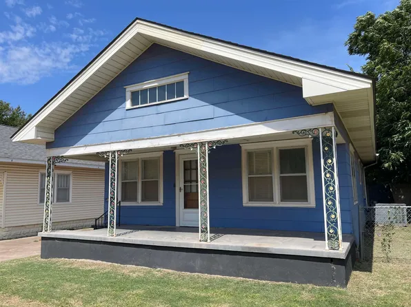 1018 E Pine Ave, Enid, OK 73701