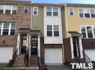 1014 Summerhouse Rd, Cary, NC 27519