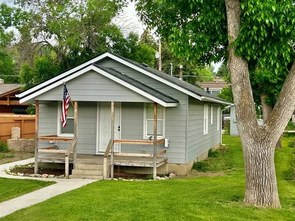 932 Cody Ave, Cody, WY 82414