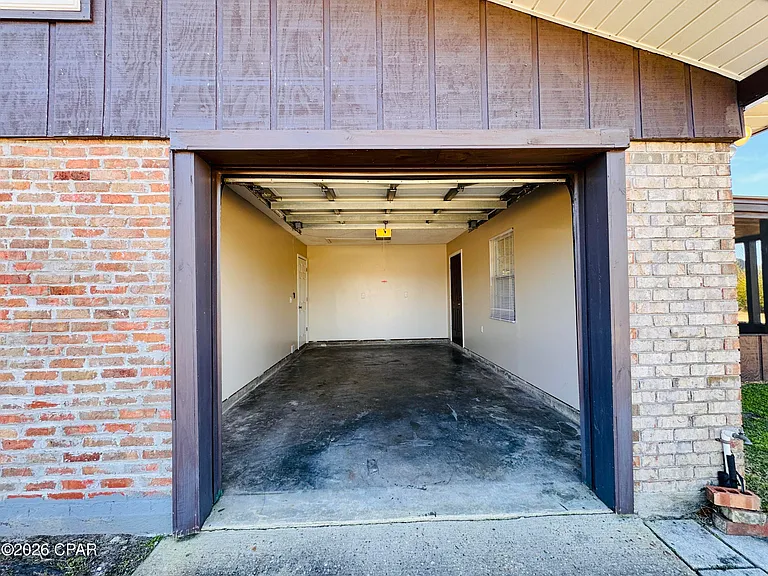 163 Lauren Ln — Photo 21