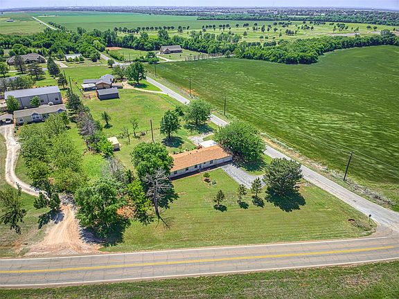 4th image of 21891 N 2855th Rd