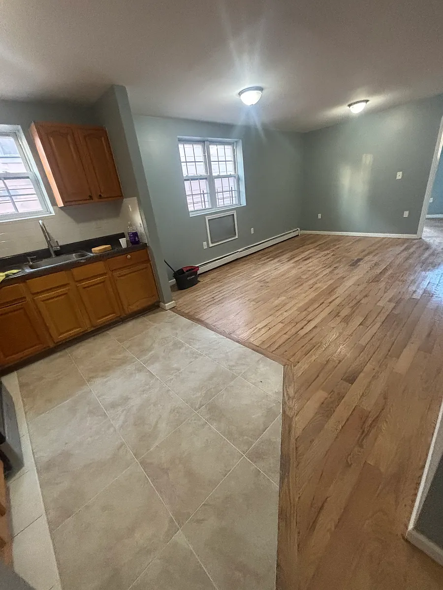 Building Photo - 342 Autumn Ave #2