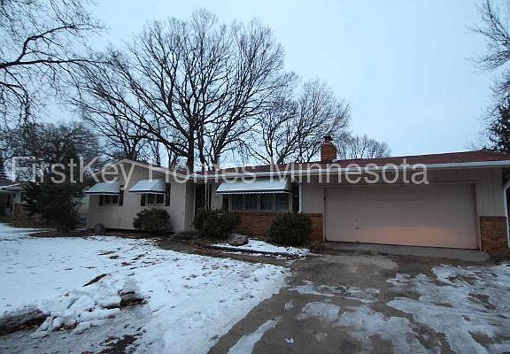 2nd image of 5224 83rd Ave N
