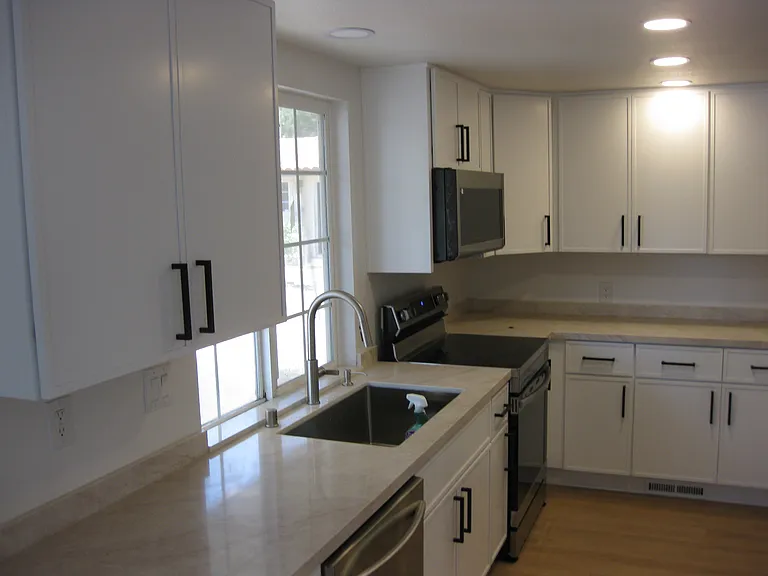 2034 Katerri Dr — Photo 5