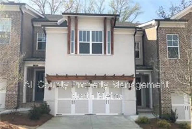 Cresslyn — Photo 2