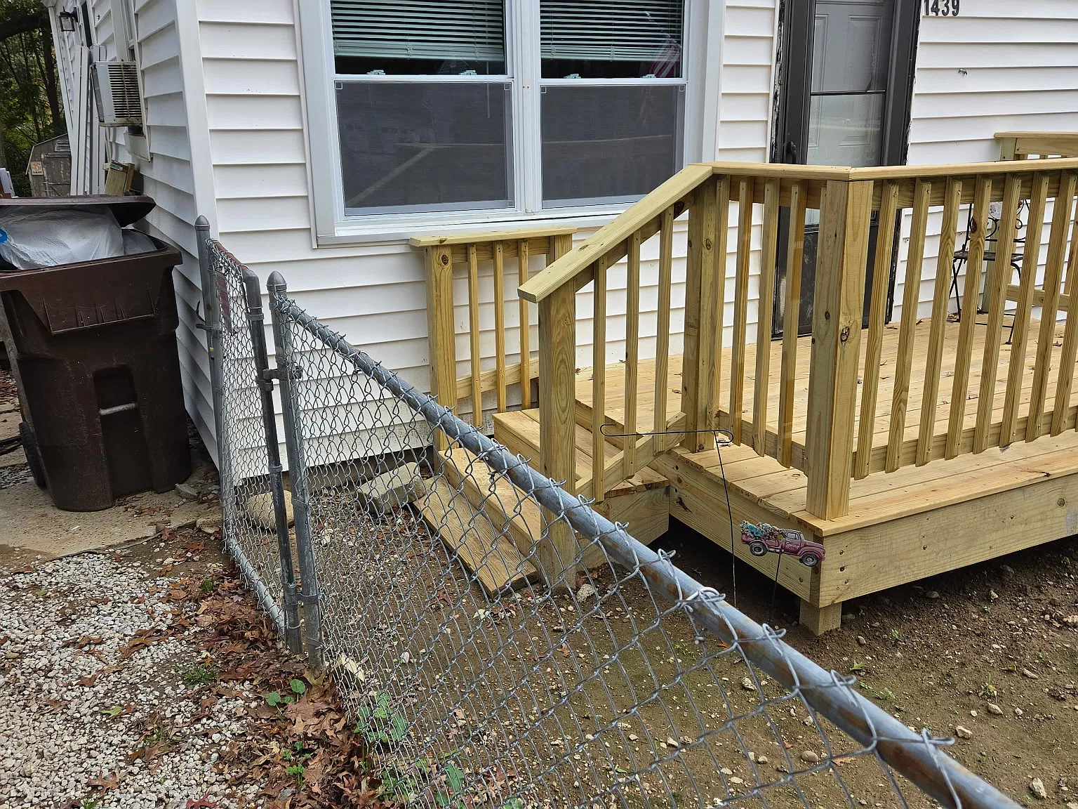2 bed, 740 sqft, $1,200 — Photo 2