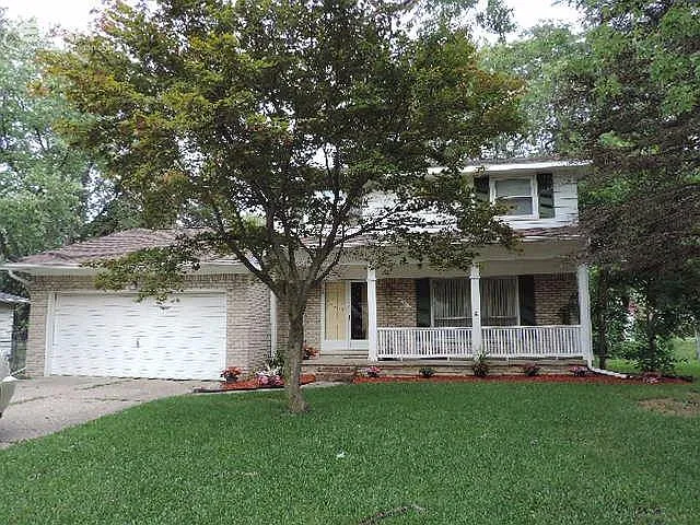 4199 Charter Oak Dr photo 1
