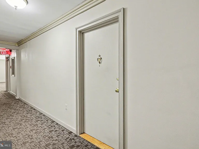 3000 Spout Run Pkwy #C601 — Photo 3