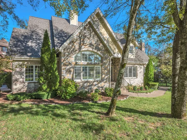 1634 S Observatory Dr, Nashville, TN 37215