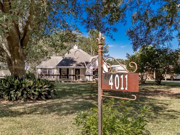4011 Dickinson Rd, Lakeland, LA 70752