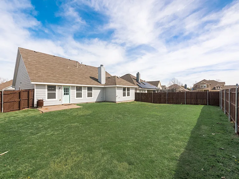 9805 Tanglebrush Dr — Photo 13