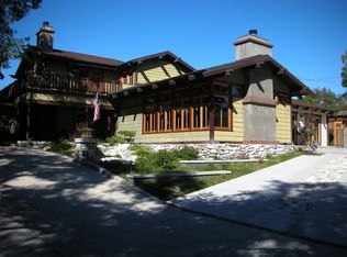 1325 Club House Dr, Pasadena, CA 91105