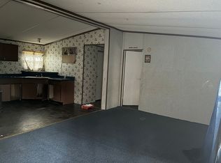 100 North St, Barnesville, GA 30204