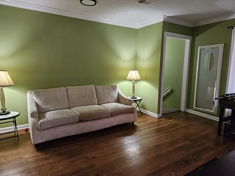 2566 Vauxhall Pl — Photo 10
