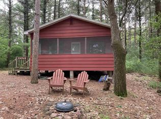 278 S Parker Lake Rd, Oxford, WI 53952