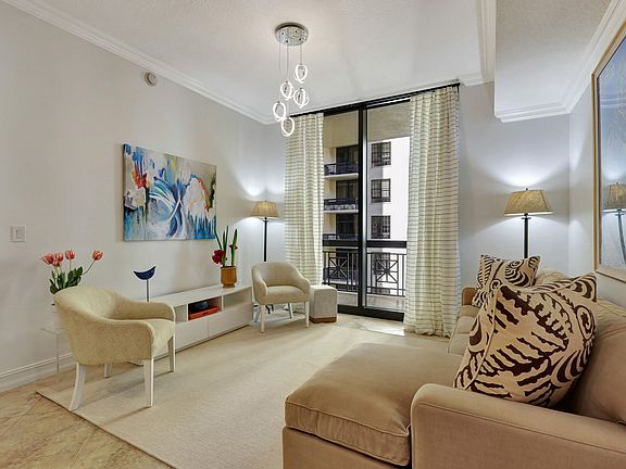 2nd image of 701 S Olive Avenue #905