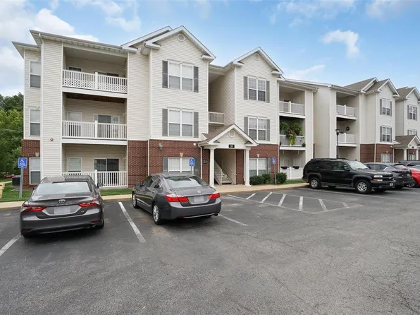31 Kassebaum Ln APT 302, Saint Louis, MO 63129