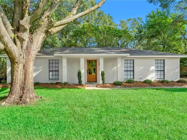 6750 Somerset Dr N, Mobile, AL 36619