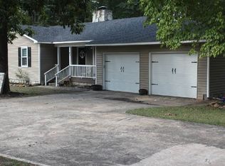 145 Old Oak Rd, Byron, GA 31008