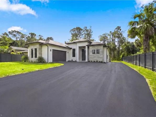 2752 18th AVE NE, NAPLES, FL 34120