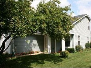 1129 Bradbury Cir, Carol Stream, IL 60188