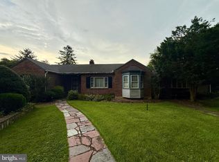 1709 Golf Rd, Reading, PA 19601