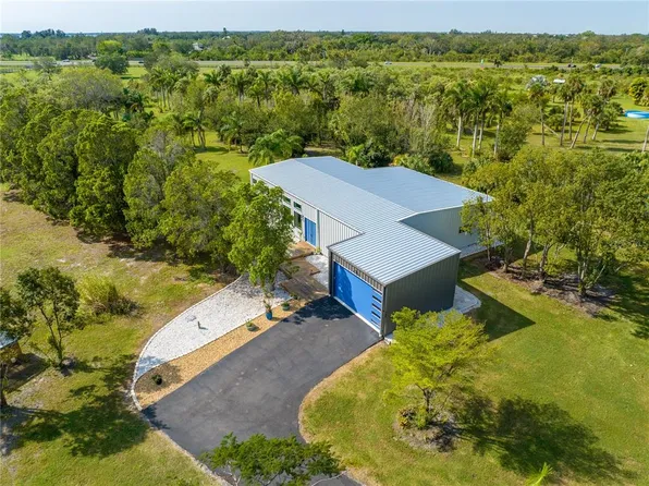 435 Terra Ceia Rd, Terra Ceia, FL 34250