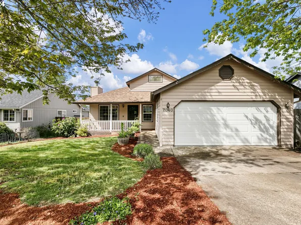 7040 Camellia St, Springfield, OR 97478