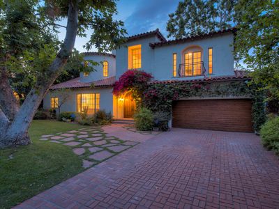 11555 Dilling St, Studio City, CA, 91604