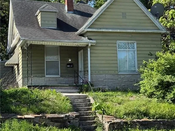1710 Mitchell Ave, Saint Joseph, MO 64507