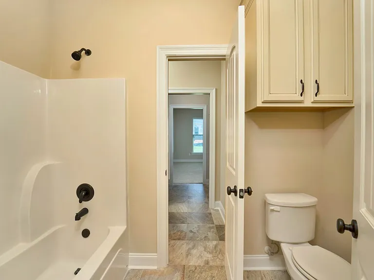 523 Kensley Ave — Photo 39