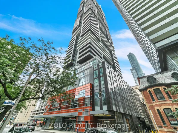 7 Grenville St #6310, Toronto, ON M4Y 0E9