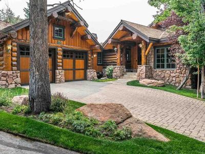 12 Old Juniper Ln, Mammoth Lakes, CA, 93546