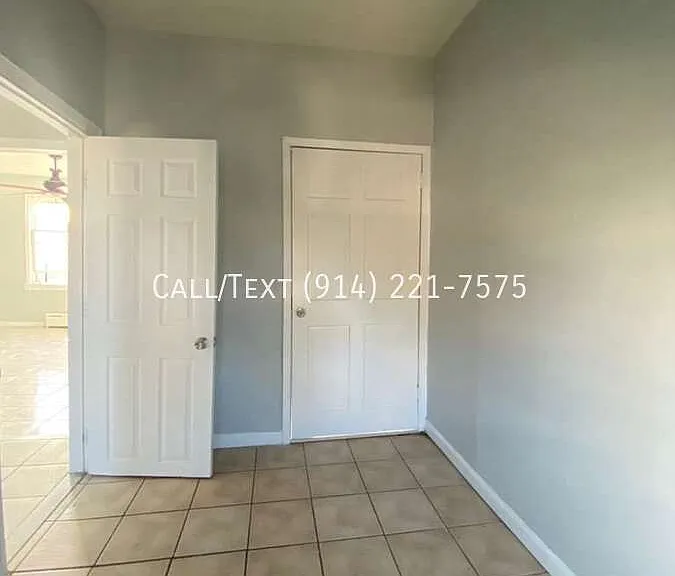 44 Vineyard Ave #1 — Photo 1