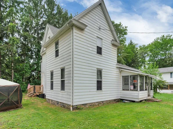 2751-2771 Avonia Rd, Fairview, PA 16415