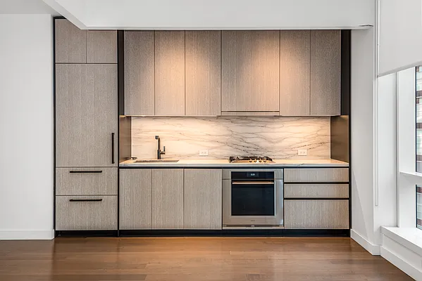 Rented by Real Broker NY LLC | media 7