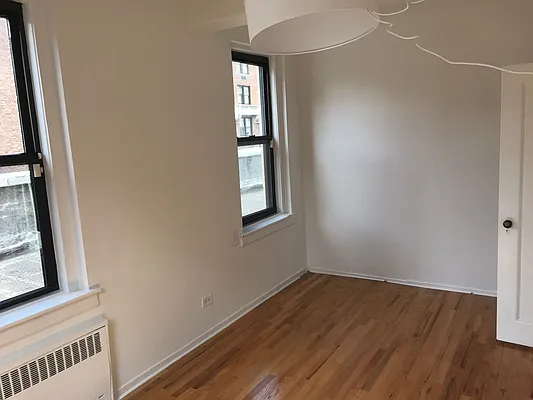 Rented by Everrock Equities | media 30