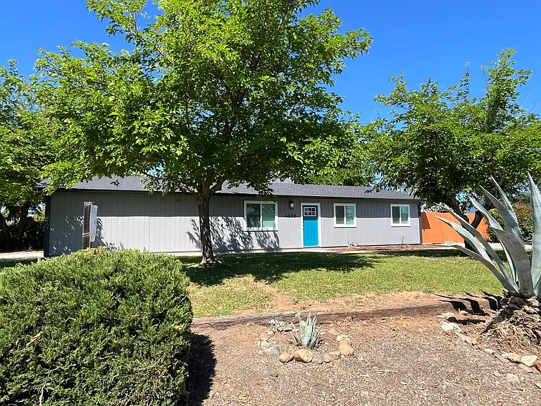 4288 Bradley Dr — Photo 1