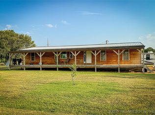 730 E 3rd St, Newkirk, OK 74647