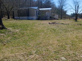 181 Longbranch Rd, Hohenwald, TN 38462