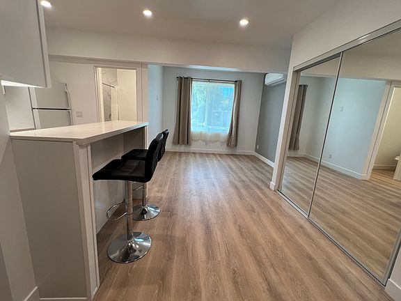 2nd image of 1666 Stoddard Ave