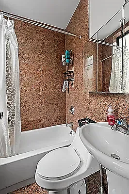 Rented by Compass | media 8