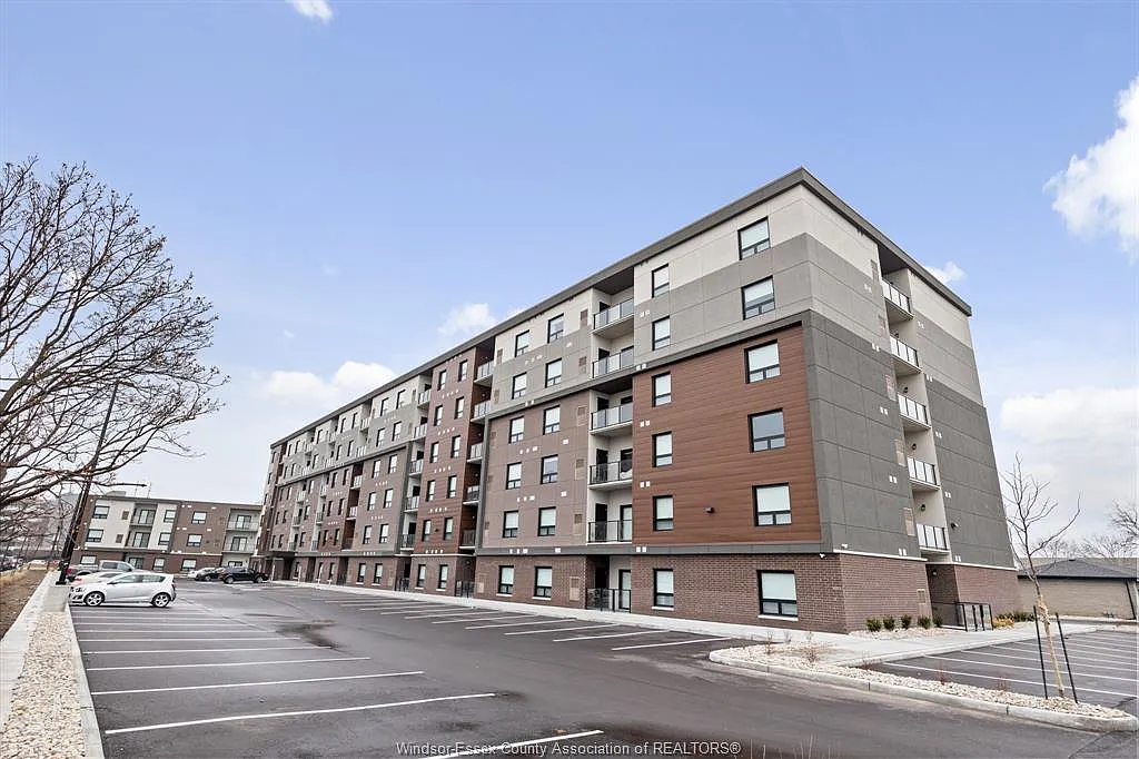 2 bed, 2.0 bath, 1119 sqft, $2,195 — Photo 1