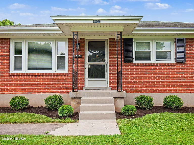 3026 Klonway Dr — Photo 5